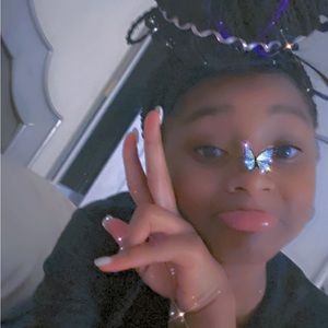 Meet your Posher, Kamanii
